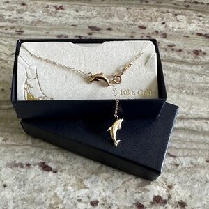 10K Yellow Gold Dolphin Ankle Bracelet .92grams weight